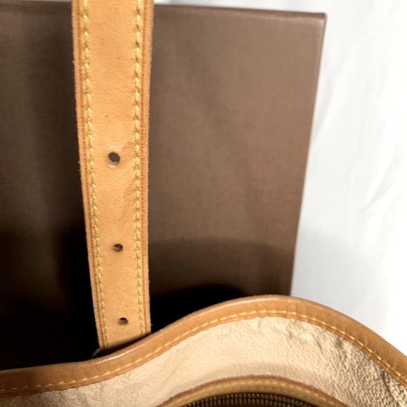 ❤️❤️SOLD❤️❤️Louis vuitton mono bucket bag GM - Picture 4 of 16